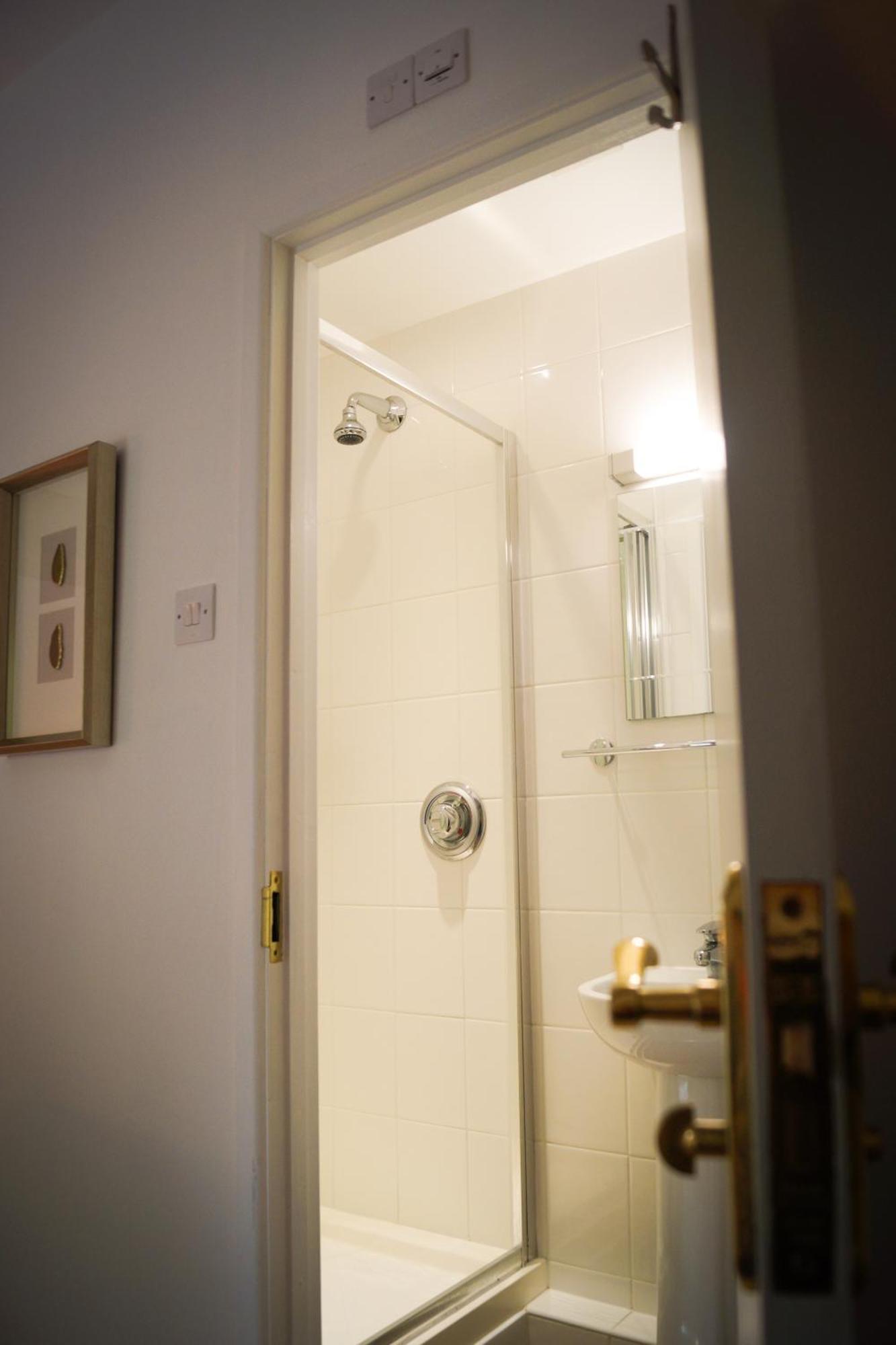 Lemon Tree Inn - Newly Refurbished Coastal Stay Swyre Exterior foto